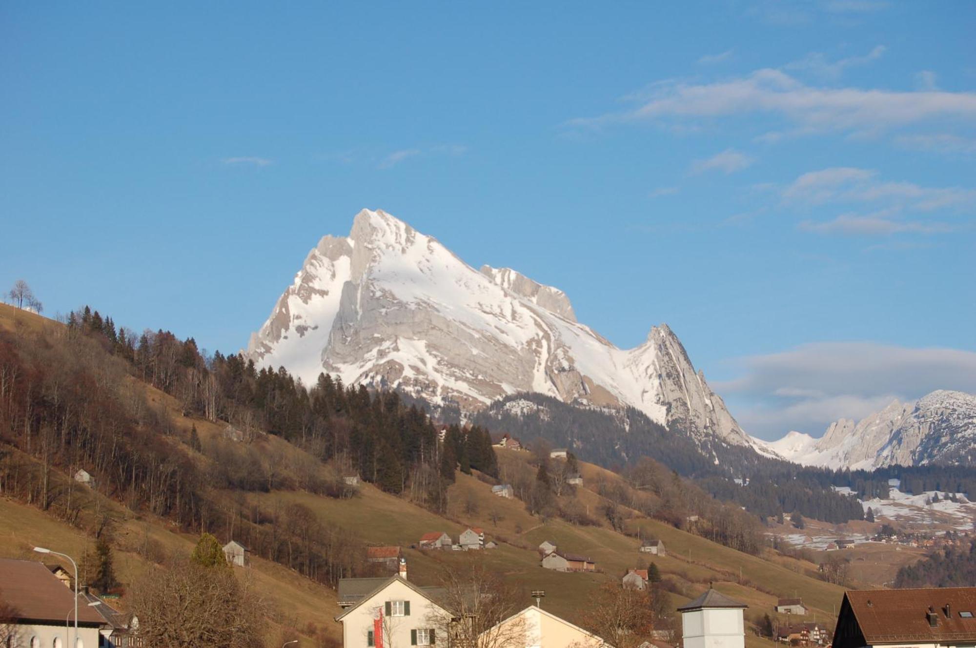 Gasthaus Schaefli Alt St. Johann Exterior photo